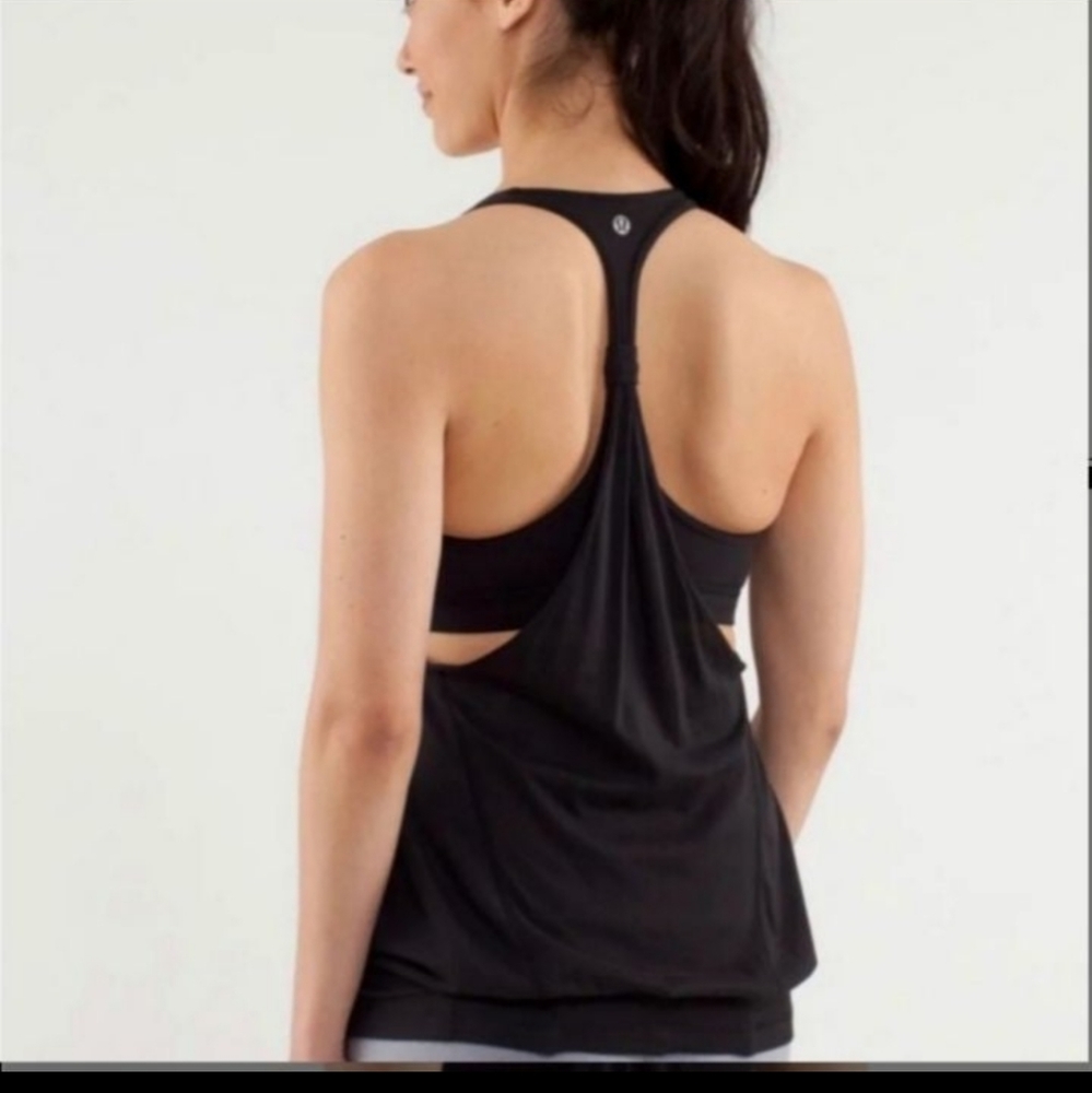 Bundle of 2 lululemon Practice Freely tanks - Picture 8 of 9
